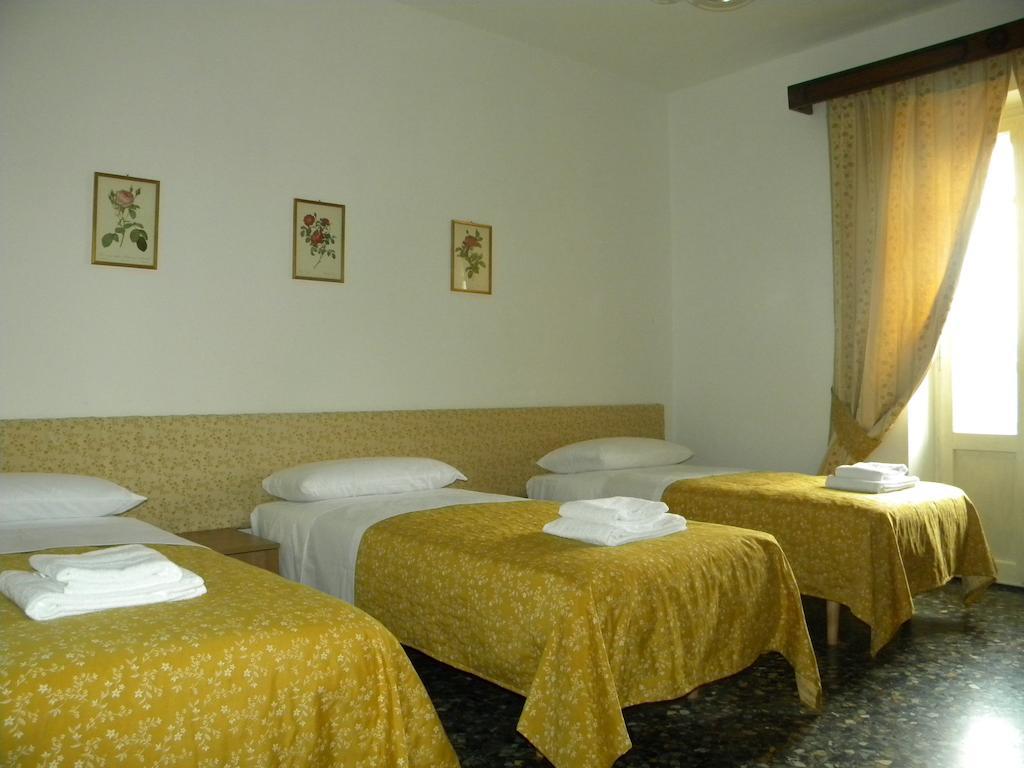 Compass B&B เวโรนา ภายนอก รูปภาพ